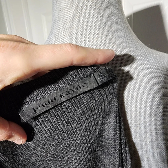 JENNI KAYNE Sleeveless Sweater Dress  Charcoal - Picture 7 of 10